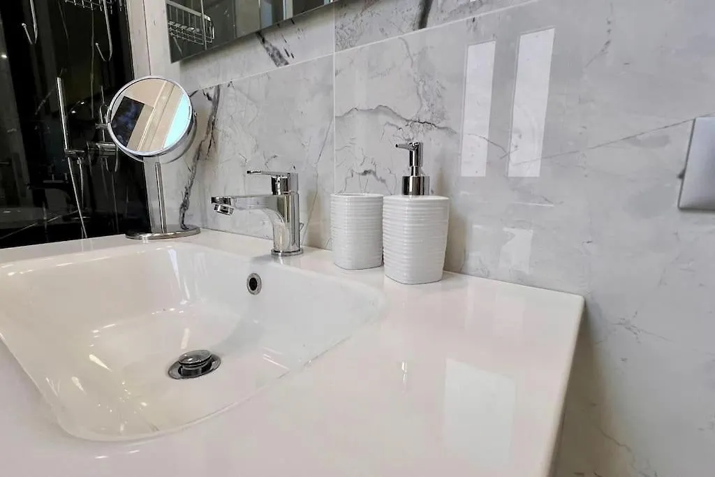 Urban House - Modern Flat Navigli Milan Center Italy